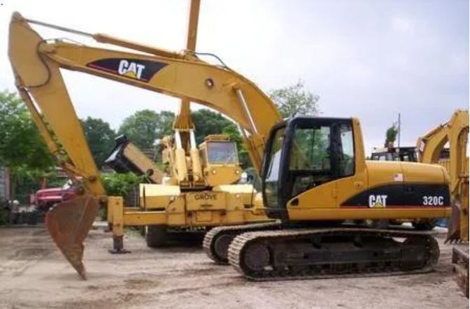 Differentiae inter machinam directam Iniectio et Electronic Iniectio machinam in Excavators